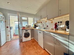 Photo 8- click for photo gallery